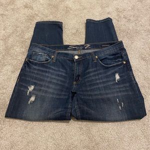 Seven7 women’s easy fit skinny jeans. Size 14. Denim